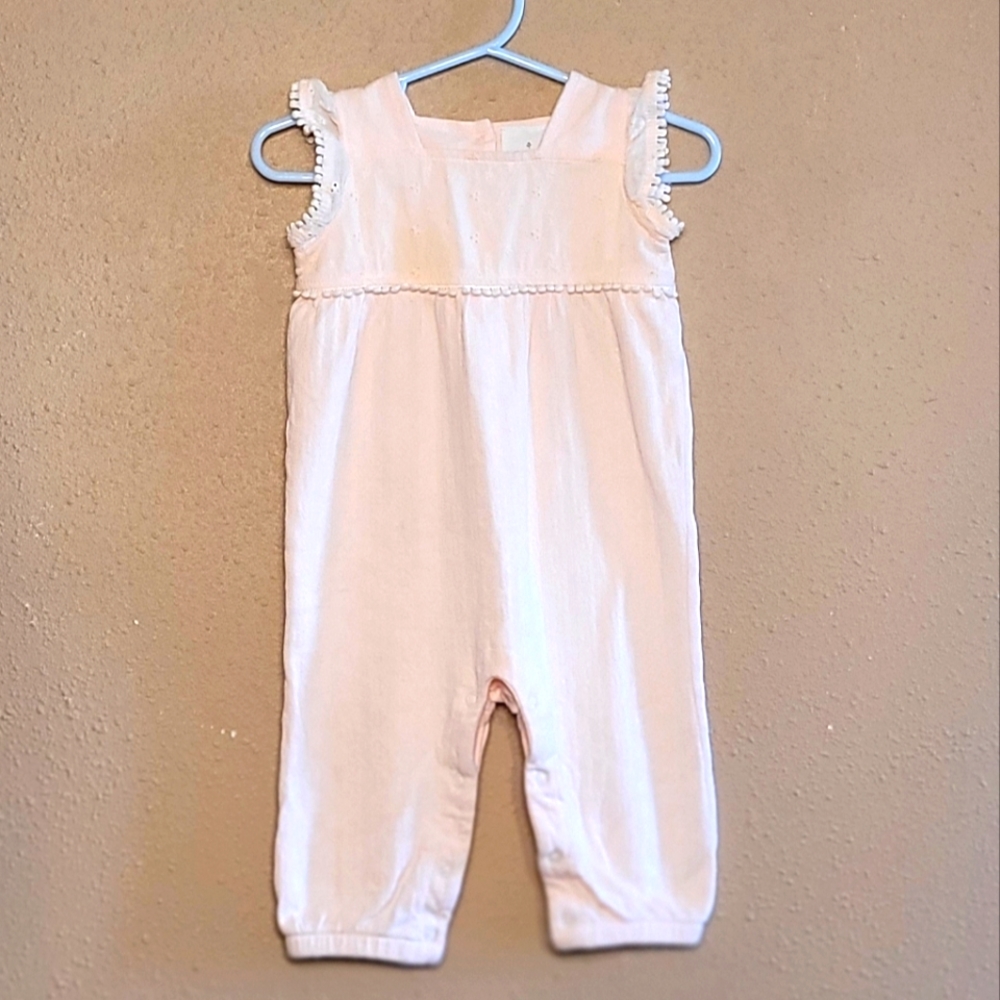 Laura Ashley Baby Romper size 6-9month